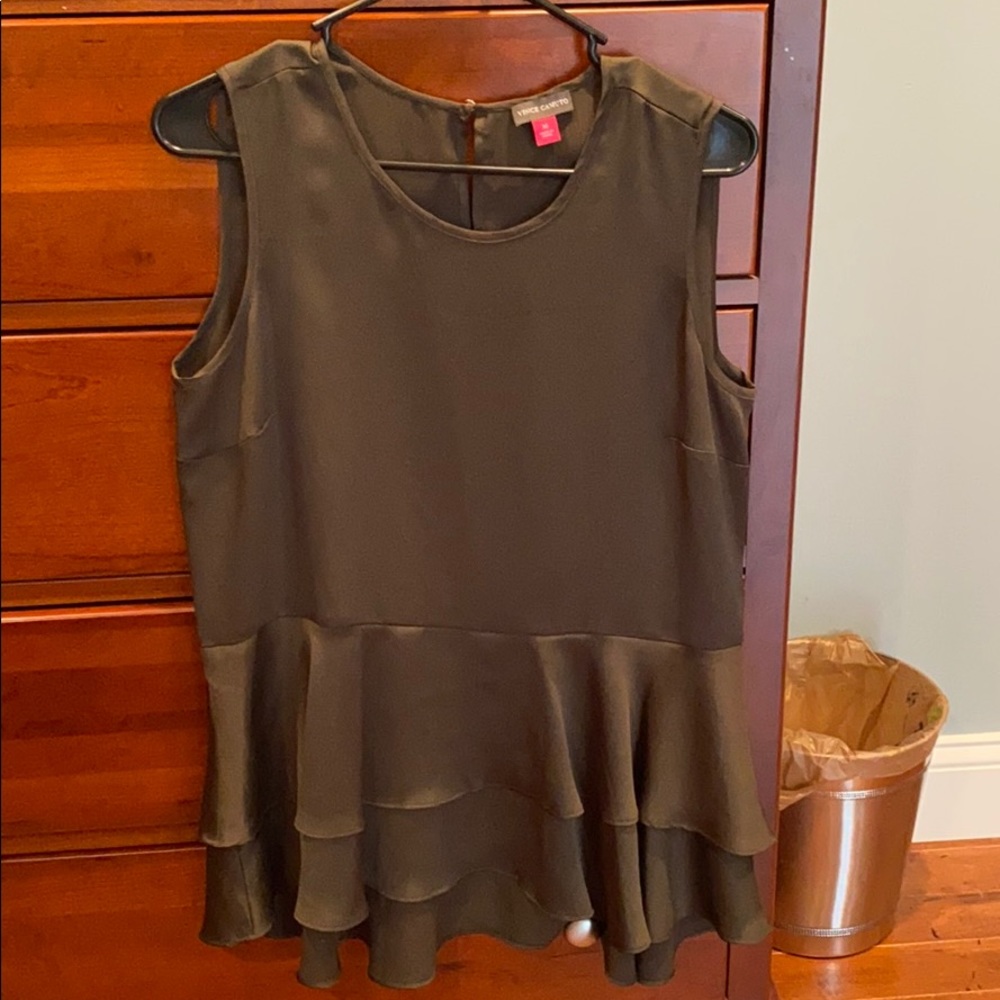 Women’s layered tank